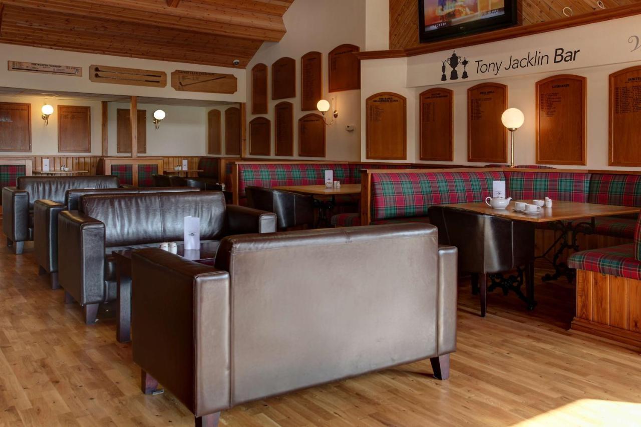 Magnolia Park Hotel, Golf & Country Club Boarstall 외부 사진